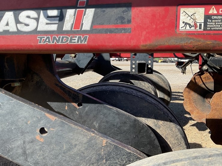 case-ih-340-image-30