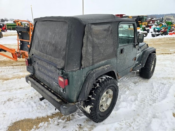 jeep-wrangler-sport-image-5