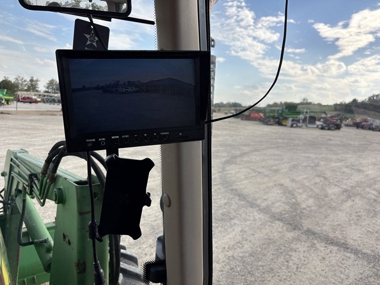 john-deere-7320-image-54