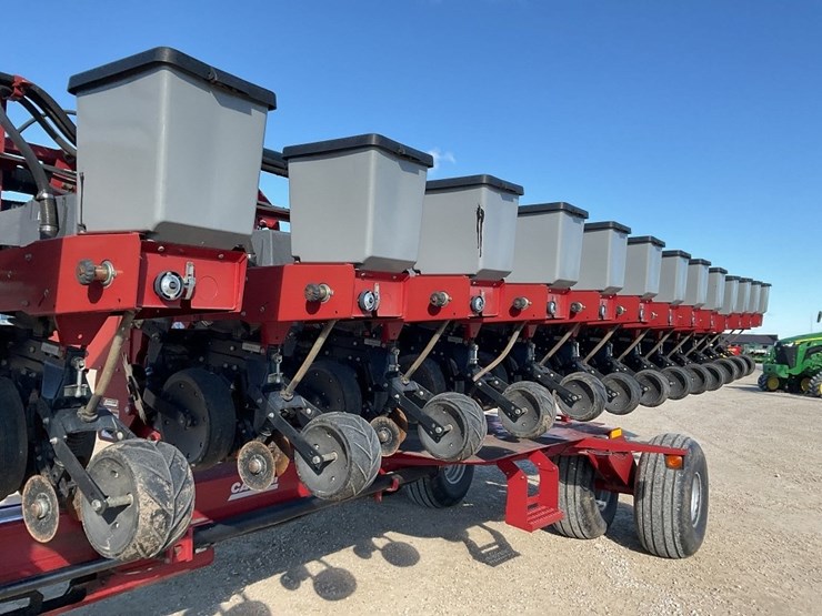 case-ih-1200-image-42