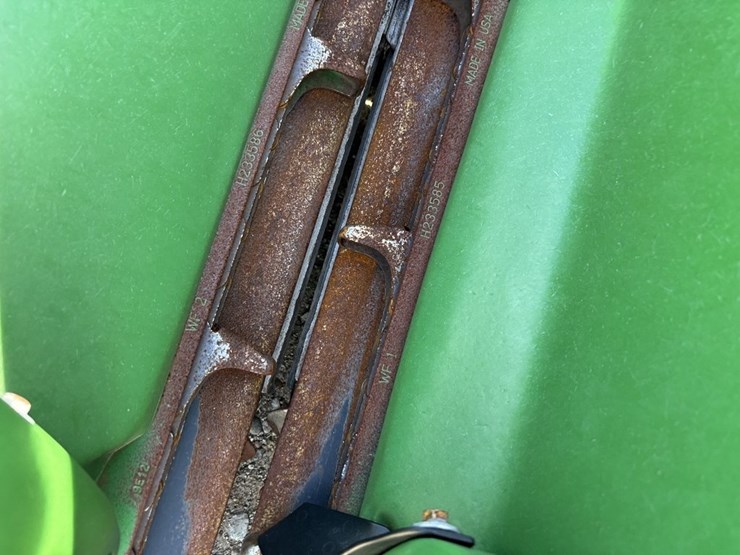 john-deere-608c-image-28