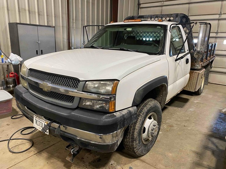 chevrolet-3500-image-2