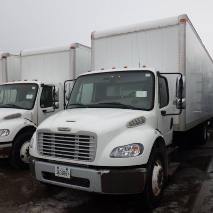 2015 FREIGHTLINER M2 106