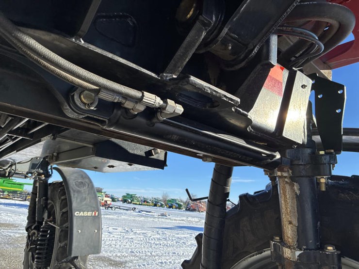 case-ih-patriot-3340-image-61