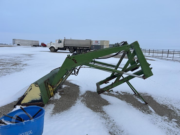 john-deere-loader-image-7