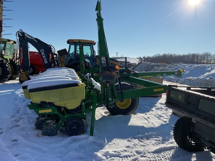 john-deere-1785-image-2