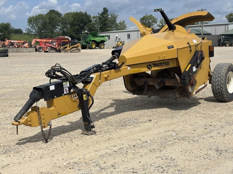 dynamic-wolverine-pull-type-ditcher-image-1