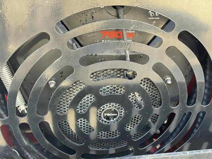 2025-mms-380r-skid-steer-track-loader-image-9