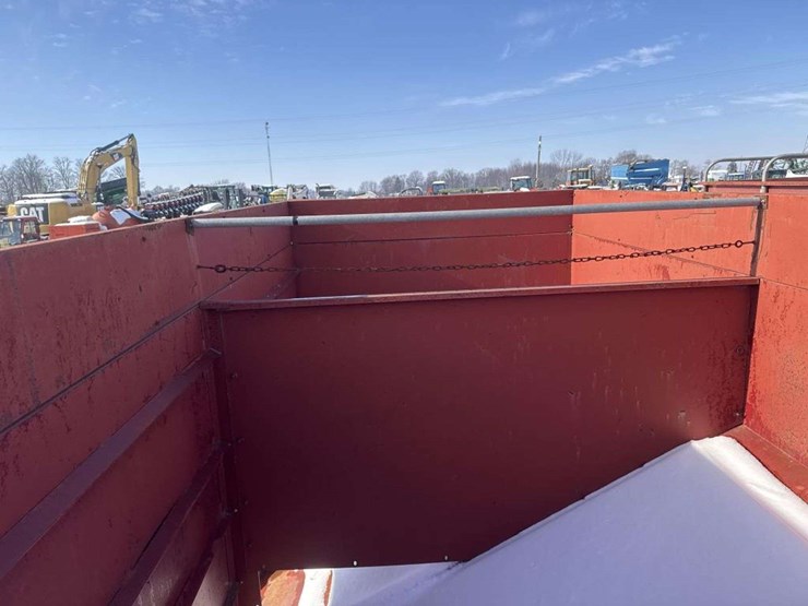 m&w-little-red-wagon-image-6