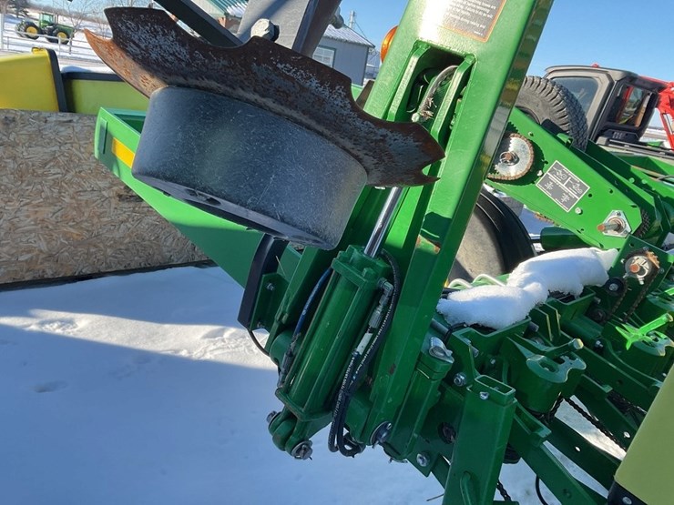 john-deere-1785-image-21