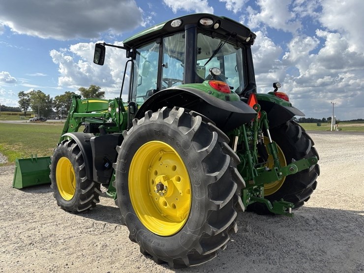 john-deere-6140m-image-4