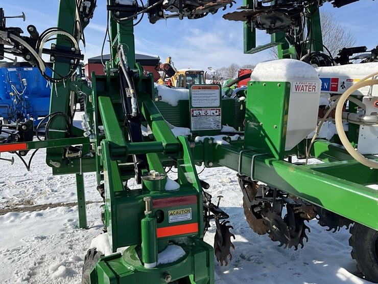 john-deere-3000-image-22