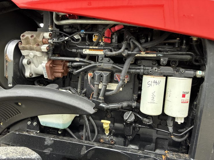 case-ih-magnum-245-image-68