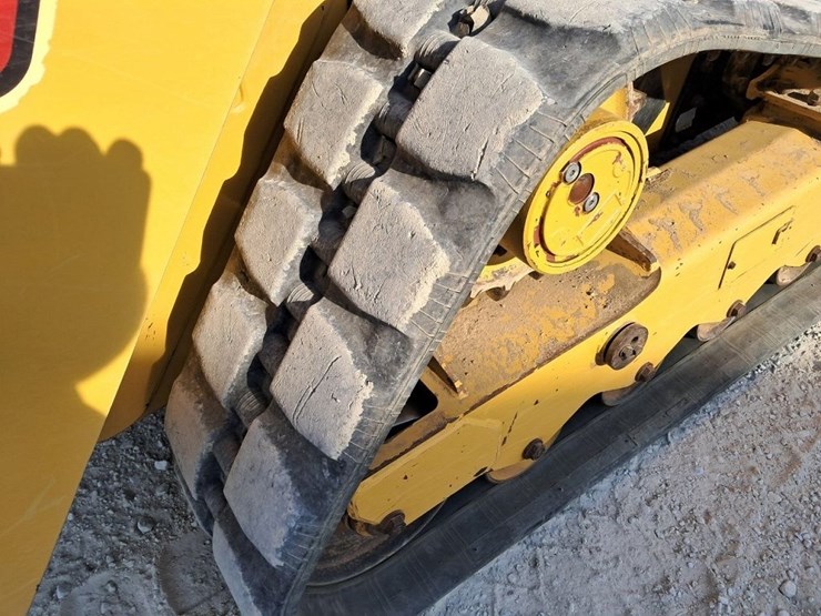 caterpillar-299d3-xe-image-17