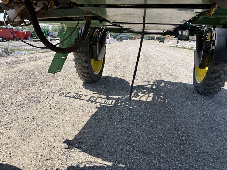 john-deere-4720-image-26