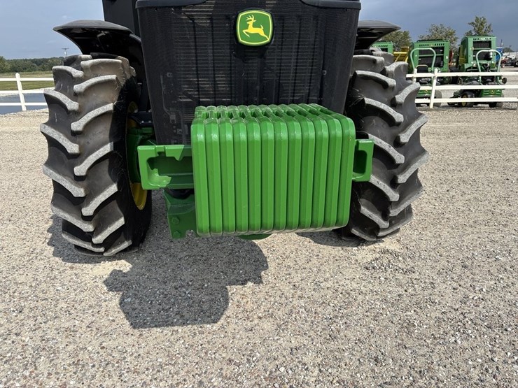 john-deere-8r-250-image-9