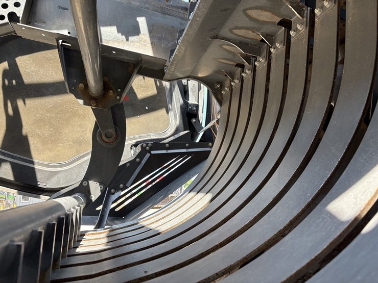 2018-claas-quandrant-5300rf-large-square-baler-image-47