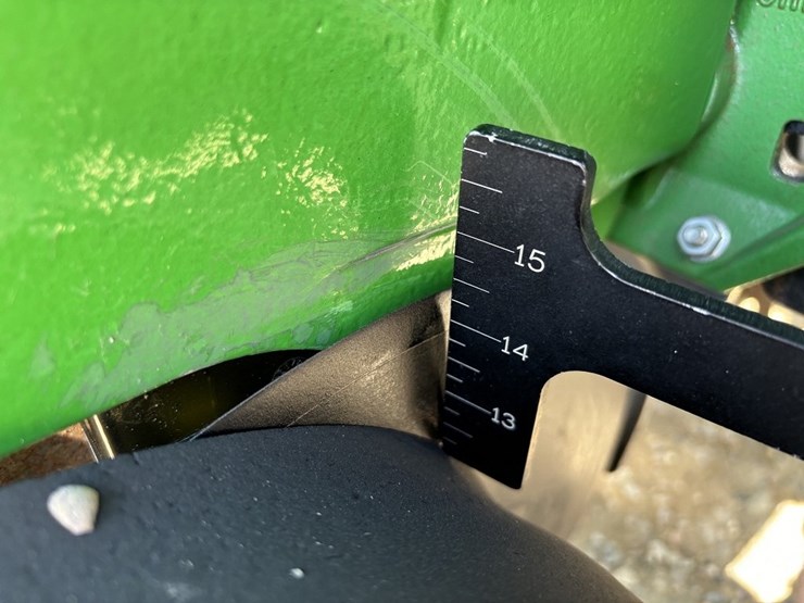 2017-john-deere-1775nt-image-60