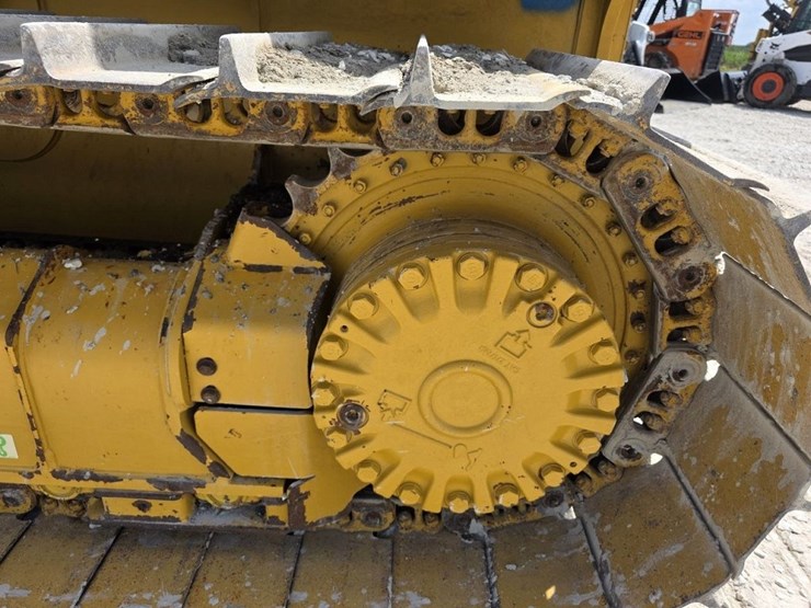 caterpillar-d3k-image-26