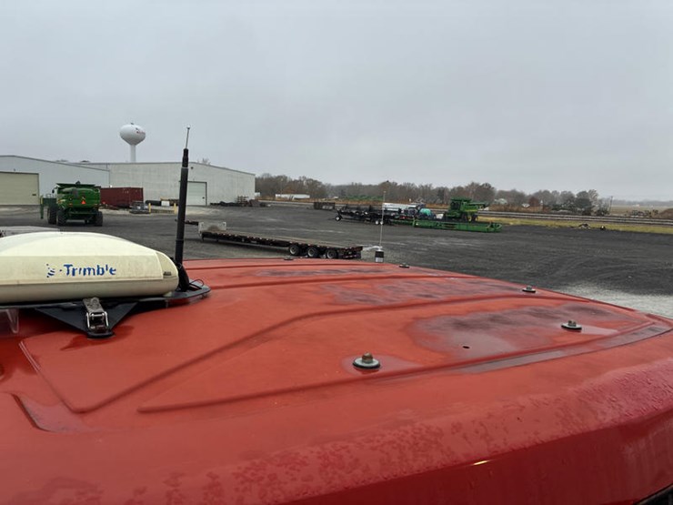 case-ih-magnum-245-image-72