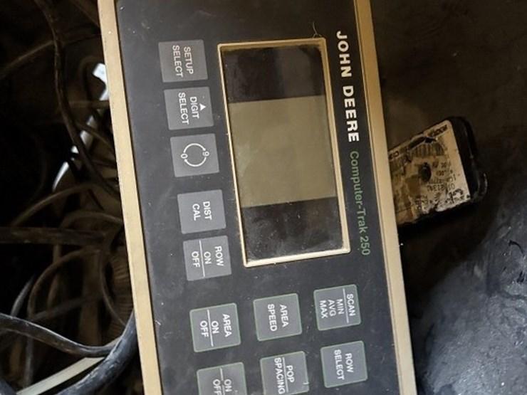 1997-john-deere-1770-image-64