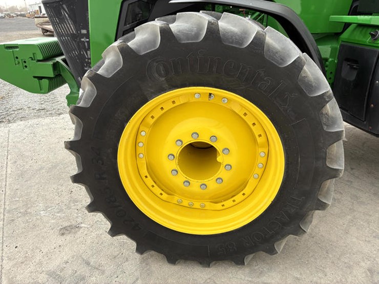 john-deere-8r-370-image-44