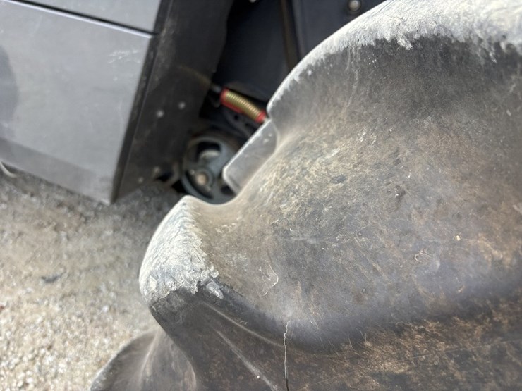 claas-lexion-8600tt-image-32