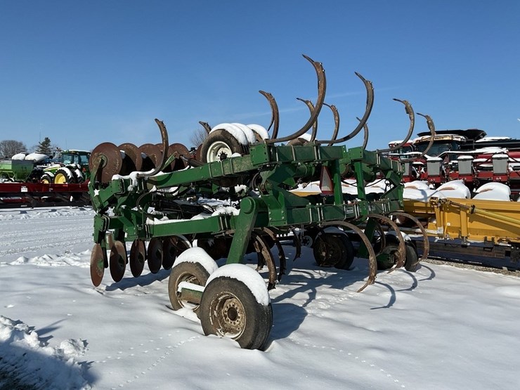 mahindra-5010-image-3