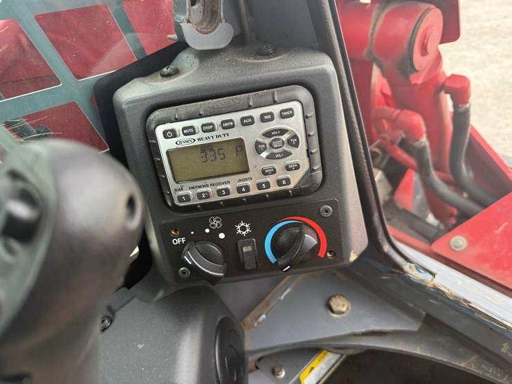 takeuchi-tl12v2-image-15