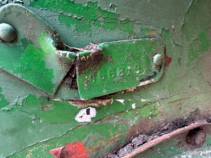 john-deere-644-image-29