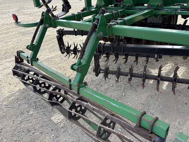 great-plains-4000tm-image-32