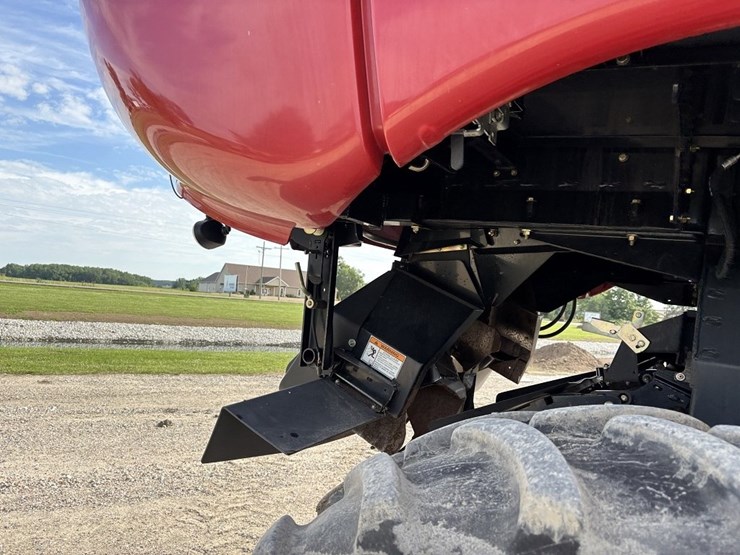 case-ih-7010-image-20