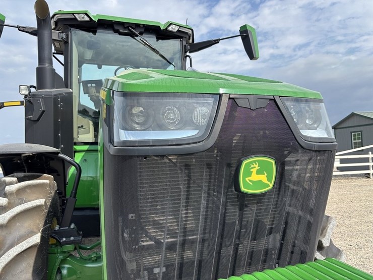 john-deere-8r-250-image-10