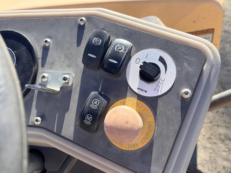 volvo-dd25b-image-15