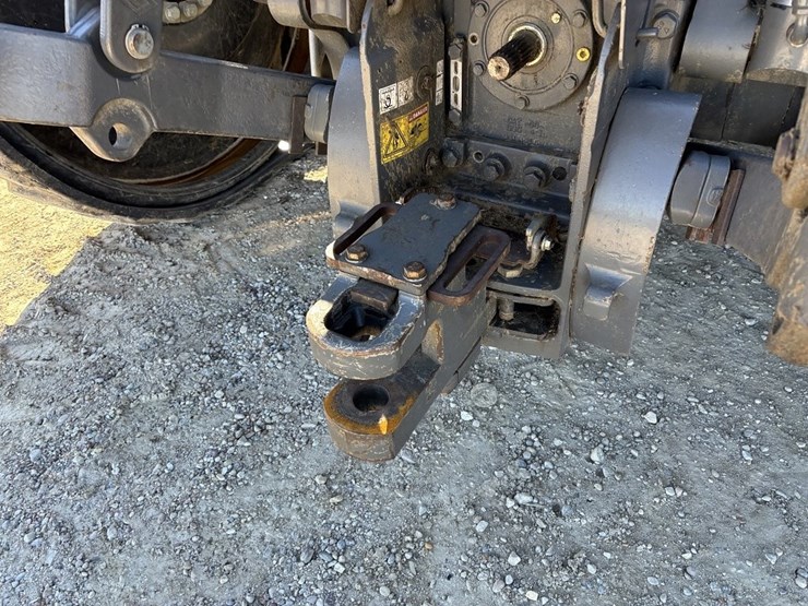 challenger-765e-track-tractor-image-22