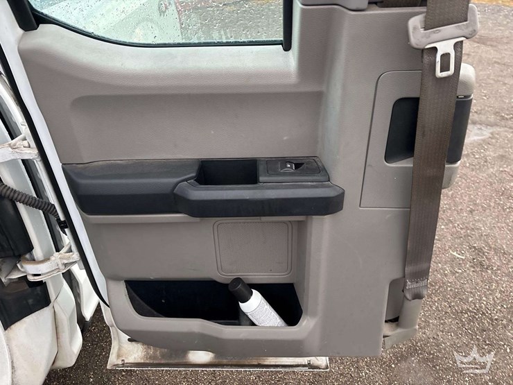 2018-ford-f150-image-12