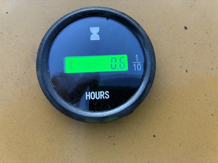 2025-vicsec-x1200-mud-buggy-image-9