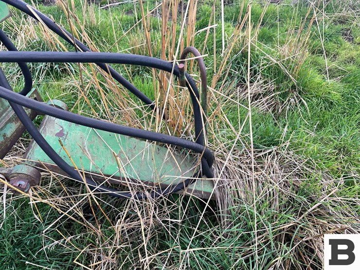 john-deere-3100-image-6