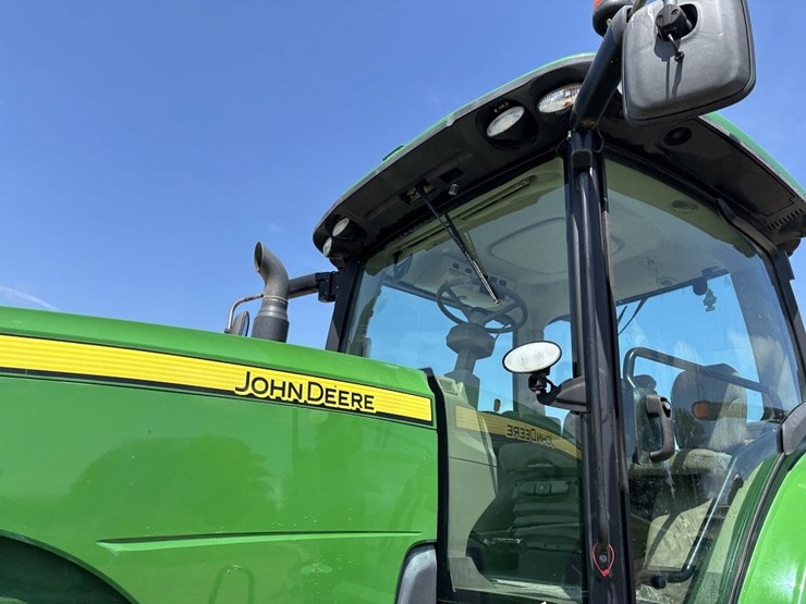 john-deere-8335r-image-36