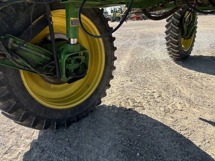 john-deere-4730-image-26
