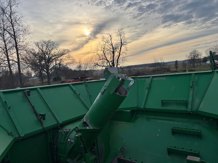 #1560-•-2018-john-deere-s780-image-13