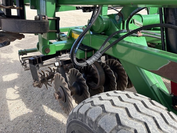 great-plains-4000tm-image-24