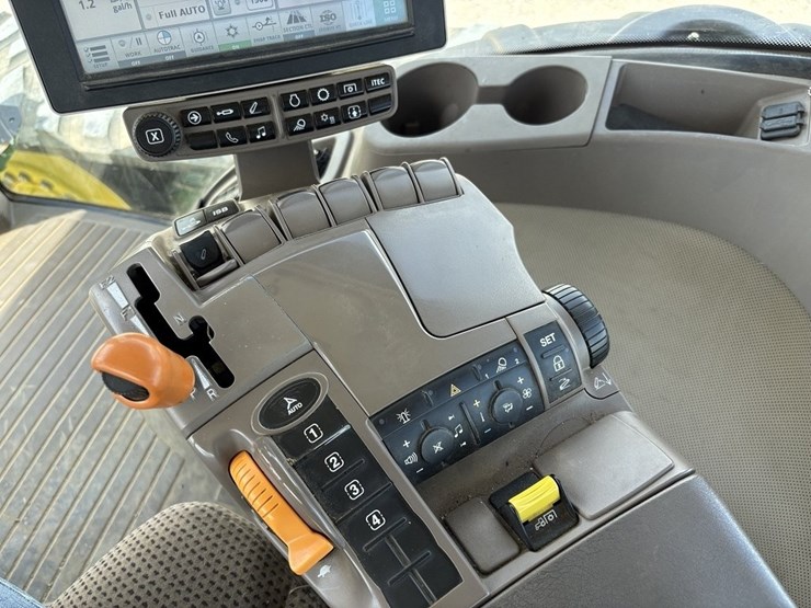 john-deere-8320rt-image-31