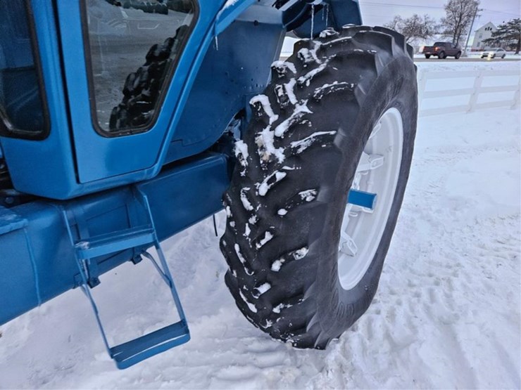 ford-tractor-image-13