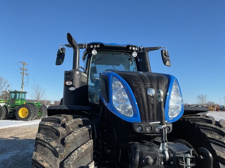 new-holland-t8.435-image-16