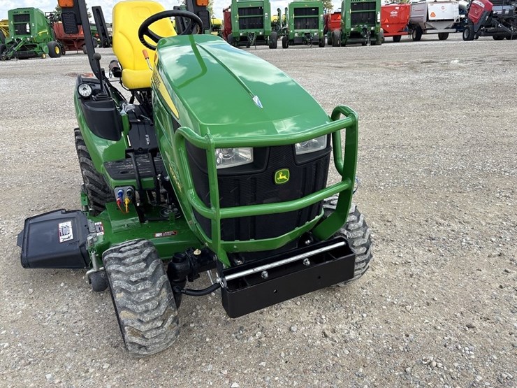 john-deere-1025r-image-8