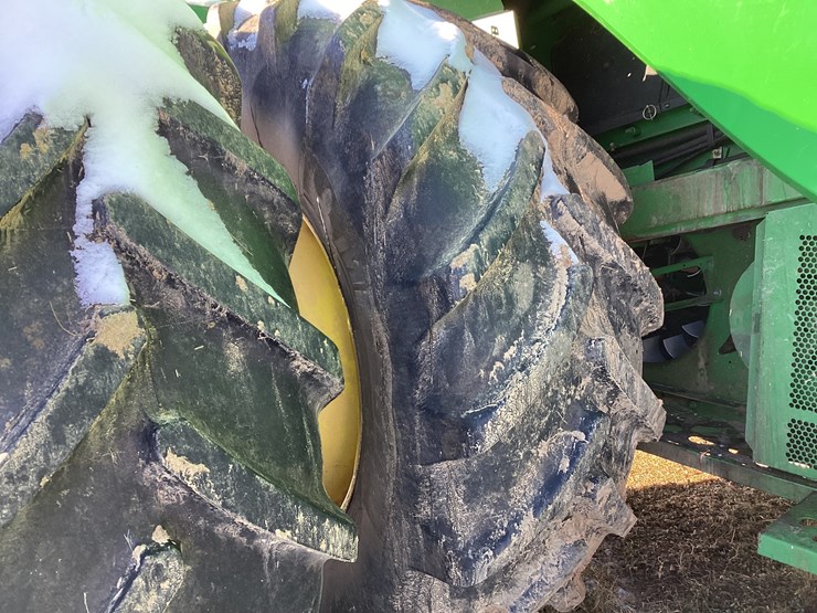 john-deere-s690-image-37