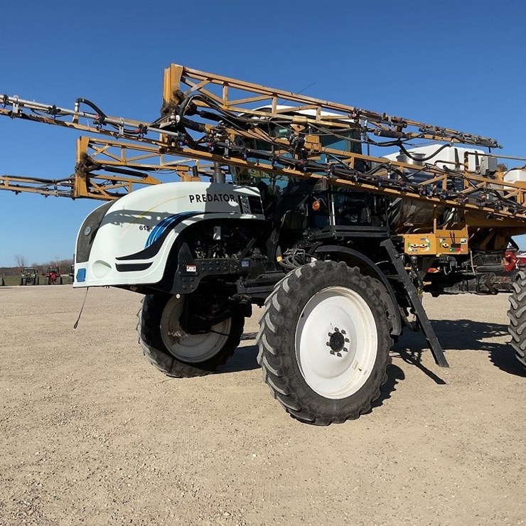 GMV Predator 8275 Self-Propelled Sprayer