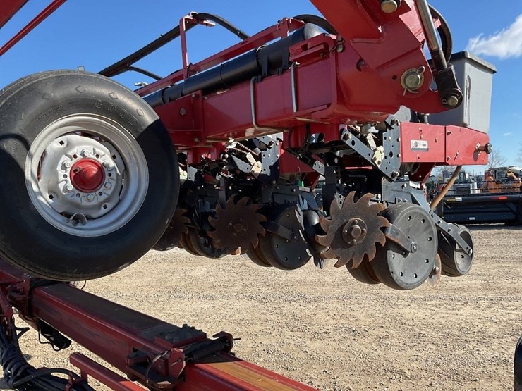 case-ih-1200-image-10