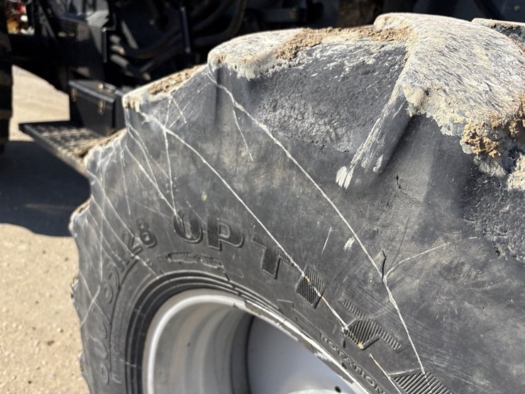 case-ih-6088-image-65